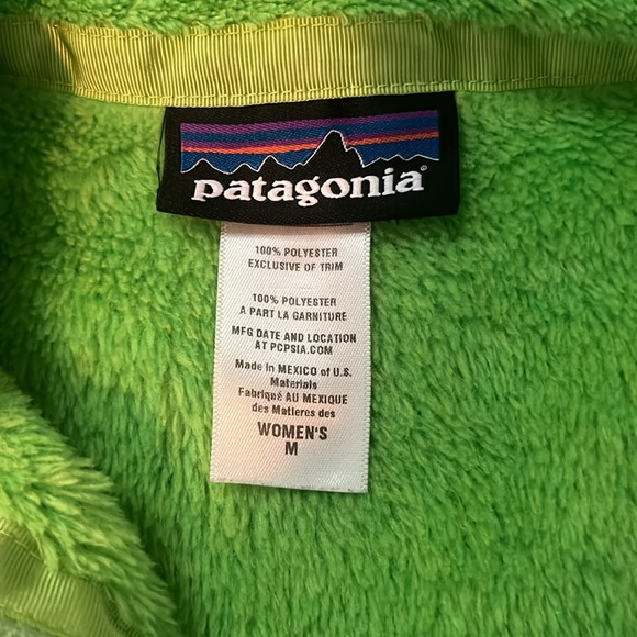 Patagonia Re-tool women’s vest. Lotus green. Size Medium. - Picture 2 of 4